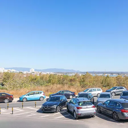 Colunas - Silhueta Citadina شقة *