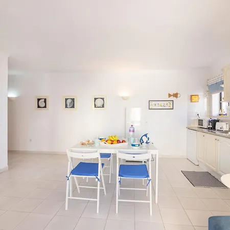 Colunas - Silhueta Citadina Apartment Portimão