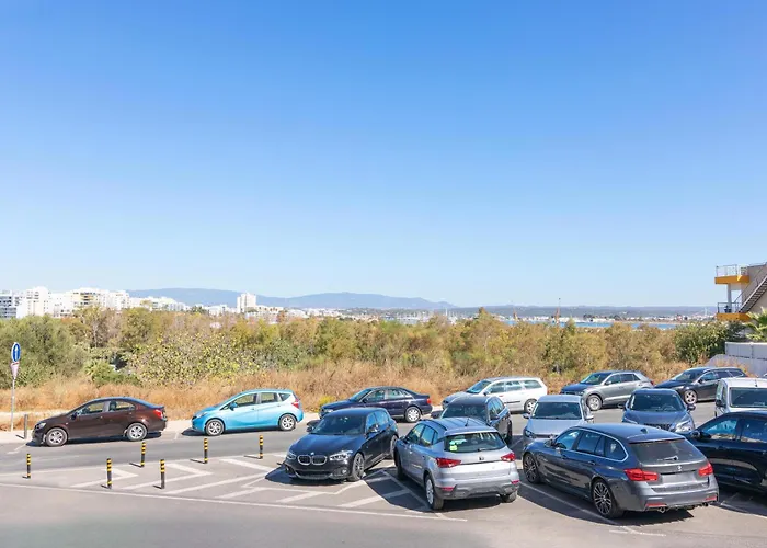 Colunas - Silhueta Citadina Apartment *