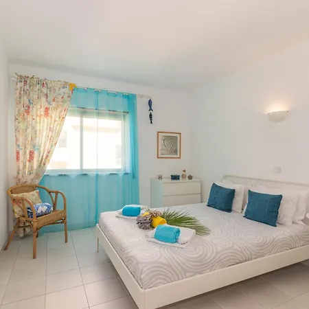 Colunas - Silhueta Citadina Portimao